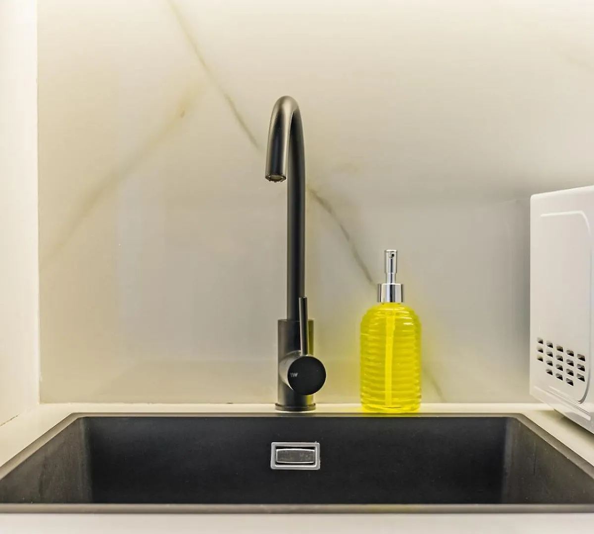 דובאי Luxurious Studio Prime Location Business Bay