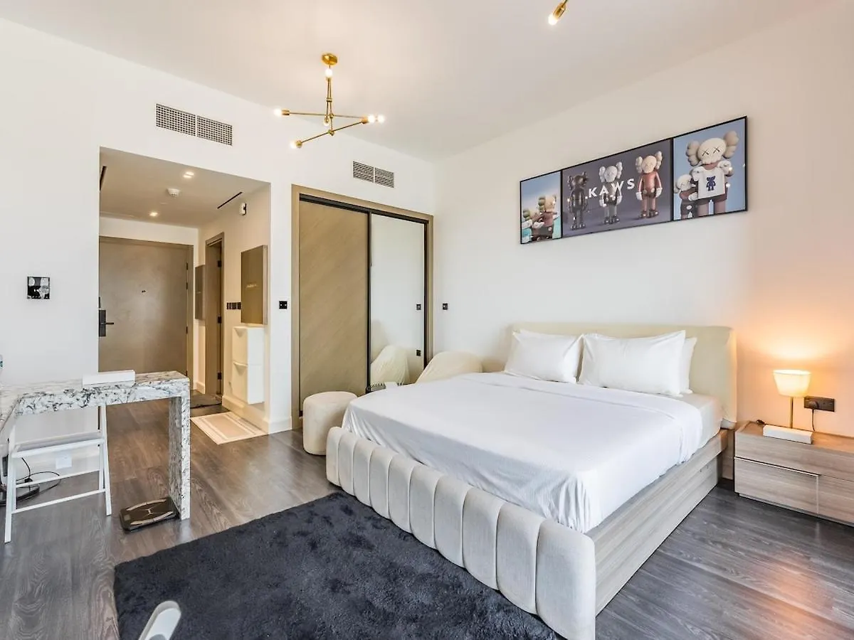 דובאי Luxurious Studio Prime Location Business Bay